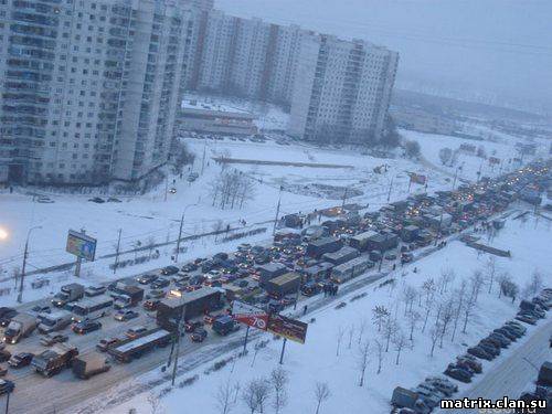 События в мире:В Москве опять зима